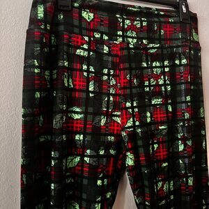 LuLaRoe Red and Green Plaid Leggings